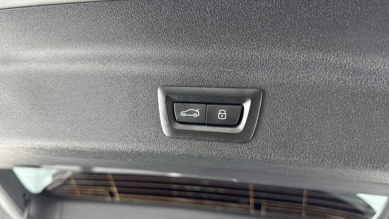 BMW X1 sDrive 20i MHT M Sport 5dr [Tech/Pro] Step Auto Petrol Estate